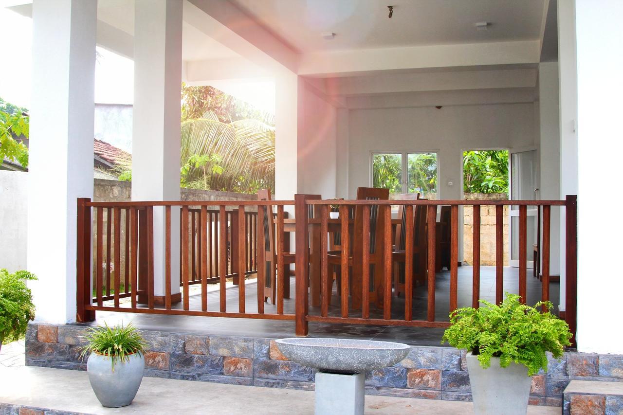 Himawari Beach Villa Matara Kültér fotó